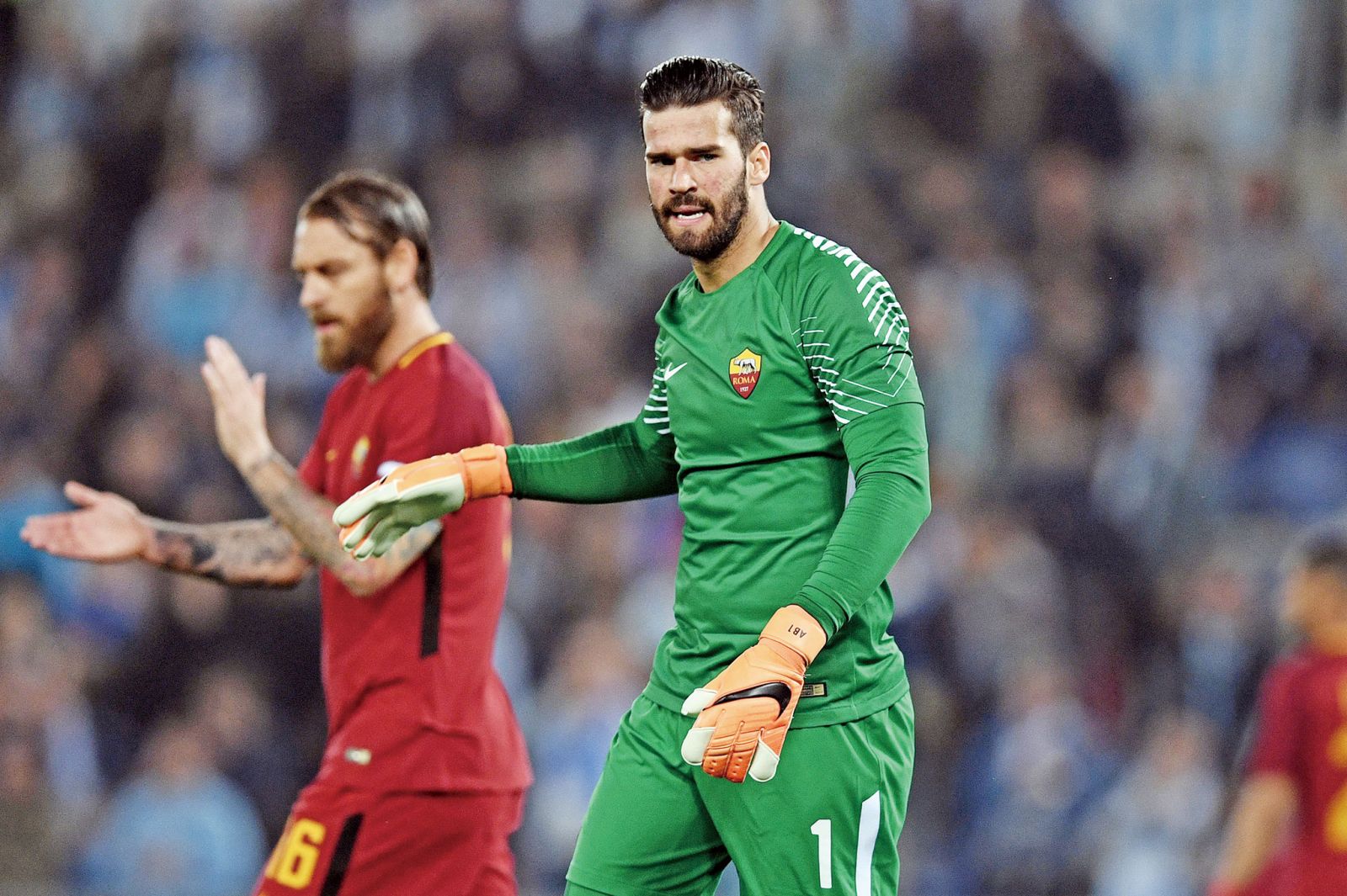 阿森纳凭借 阿森纳凭借